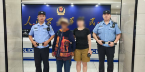 冰城警民情深：南岗分局民警巡逻中暖心救助走失老人